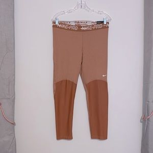 Nike burnt orange leggings 🍊